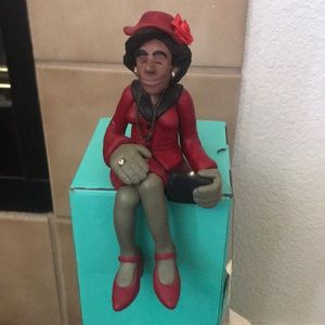 Family of Friends Collection Shelve Sitting Lady